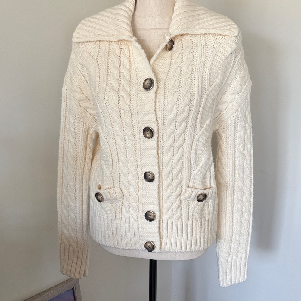 River Island NWT Cream Cable Knit Cardigan Size XS
